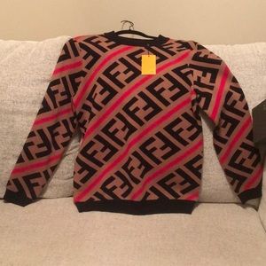 FENDI Logo Sweater